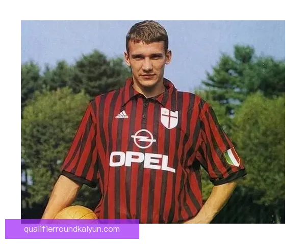 阿圭罗风格分析：速度与射术结合的锋线杀手特点解析